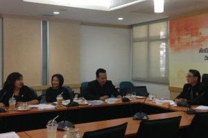 ประชุมคณะกลั่นกรองความรู้ด้านเศรษฐกิจอุตสาหกรรม ประจำปีงบประมาณ พ.ศ. 2560