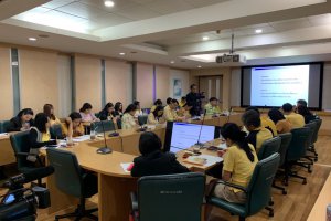 การบรรยายเทคนิคการจัดทำคำกล่าว ปาฐกถา โดยท่านฑูตอิศร ปกมนตรี
