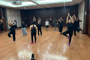 กิจกรรม Activity #2 เรื่อง “ สุขภาพดี ลดอ้วน ลดพุง ” (Yoga and Zumba)