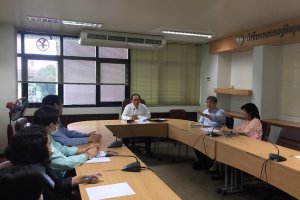 ประชุมคณะทำงานจัดทำองค์ความรู้ การวิเคราะห์และการชี้นำเตือนภัยทางเศรษฐกิจ