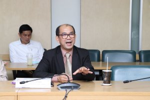ที่ปรึกษา ให้คำแนะนำและข้อคิดเห็นนวัตกรรมครั้งที่ 1 โดย ดร.คุณากร เพชรคง