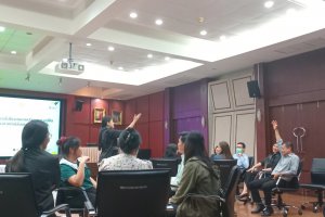 (19 ก.พ. 2568) กิจกรรม "ปลุกพลัง ตั้งเป้าหมาย สู่ความสำเร็จ" เพื่อถ่ายทอดความรู้ นำองค์ความรู้ที่ได้มาขยายผล ถ่ายทอดให้บุคลากรภายในสศอ. (ครั้งที่ 1)