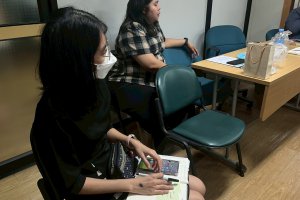 กิจกรรมเพื่อถ่ายทอดความรู้ ให้บุคลากรภายในสำนักงานเศรษฐกิจอุตสาหกรรม“Recharge & Reset เปลี่ยนความเครียด เป็นพลังบวกในการทำงาน” โดย อาจารย์ ดร.วิทสินี บวรอัศวกุล อาจารย์ประจำแขนงวิชาจิตวิทยาอุตสาหก